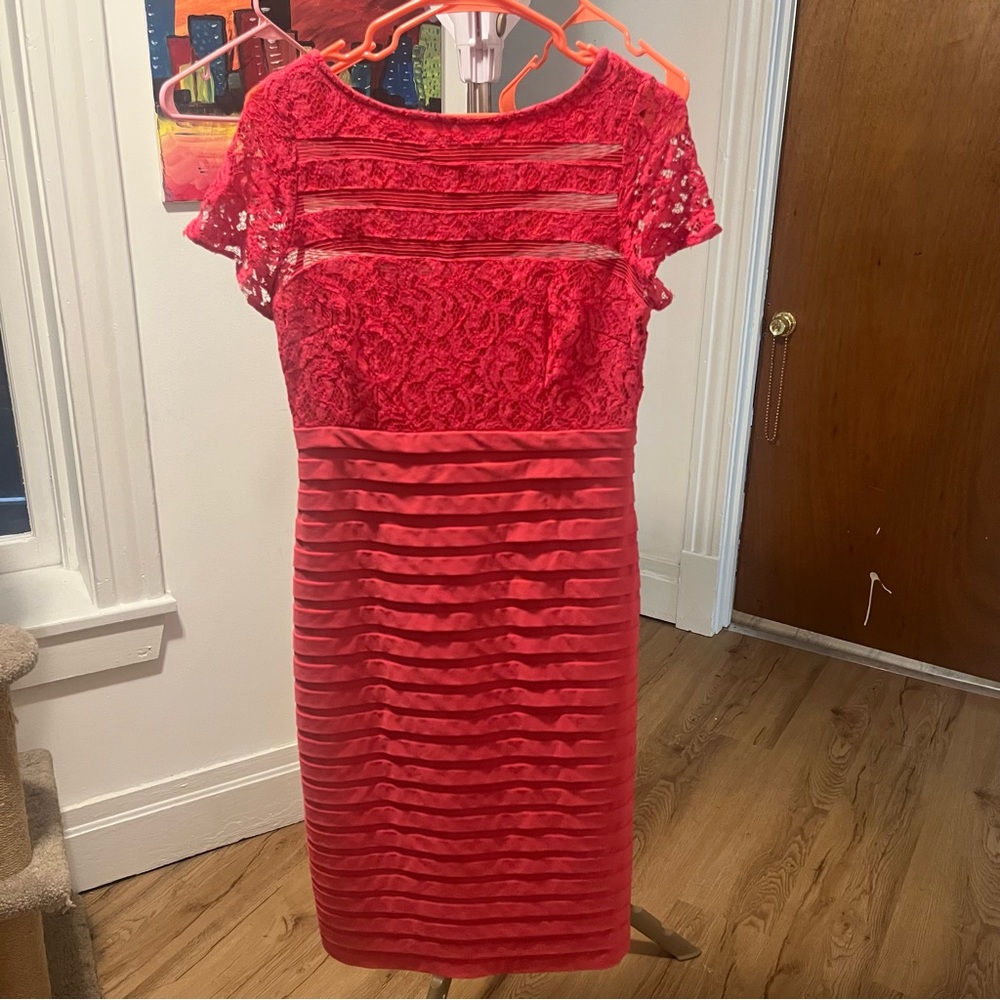 Adrianna Papell Pink Lace Midi Dress size 8